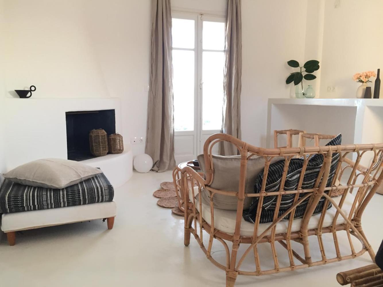 Agios Georgios Island White公寓 外观 照片